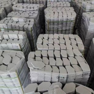 焦作芝麻白石材冰裂纹，碎拼。