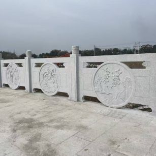焦作芝麻白河道栏杆 石材栏杆