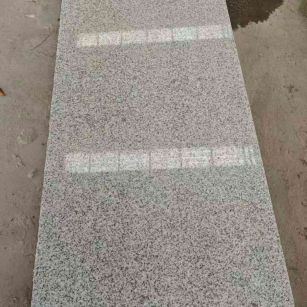 焦作芝麻白光面毛板