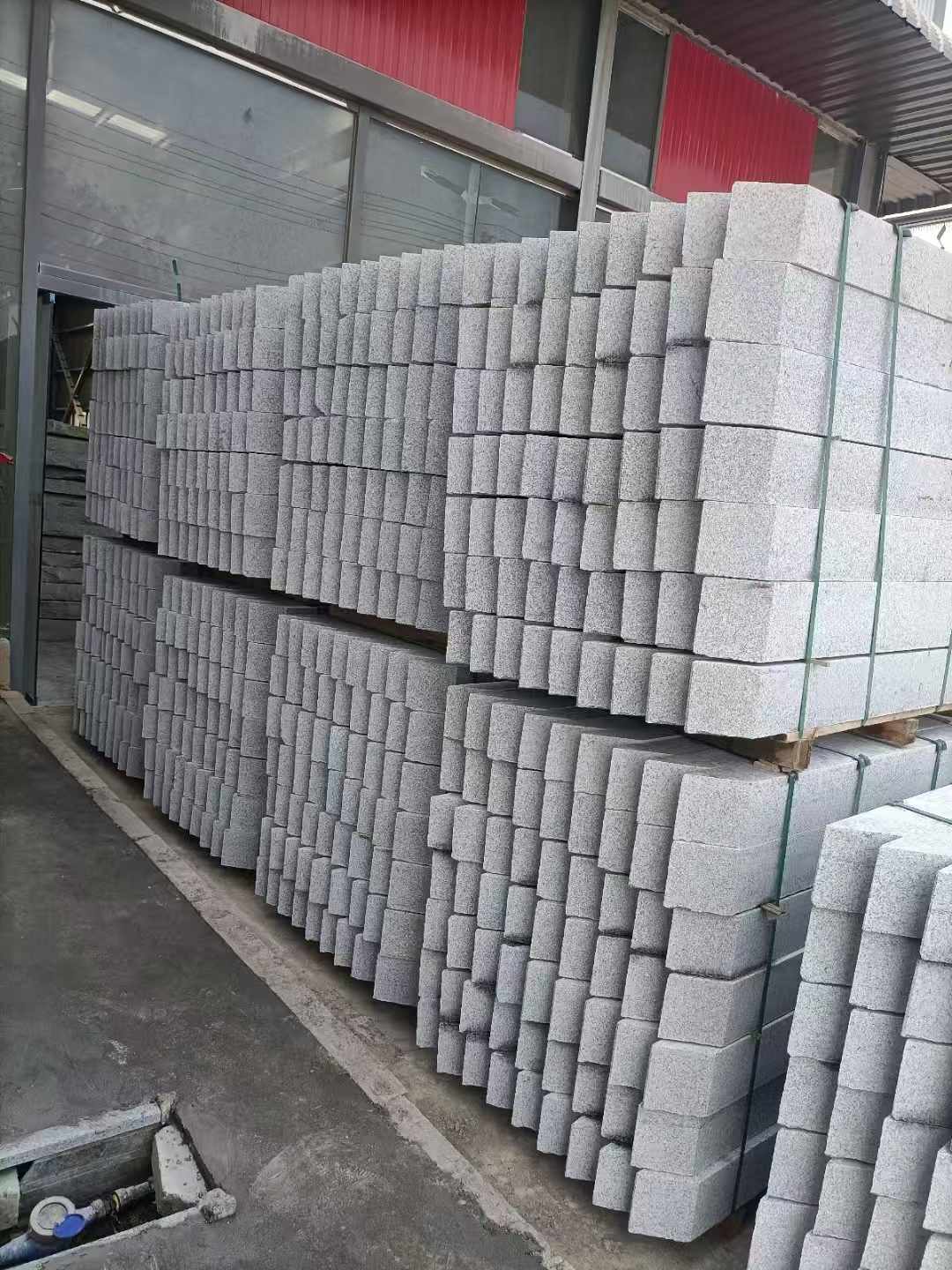 焦作芝麻白树围石 树池