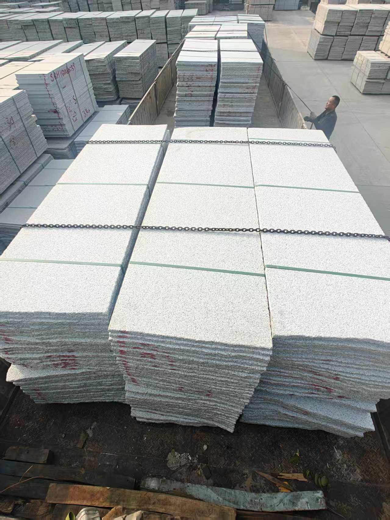 焦作芝麻白毛板，石材毛板