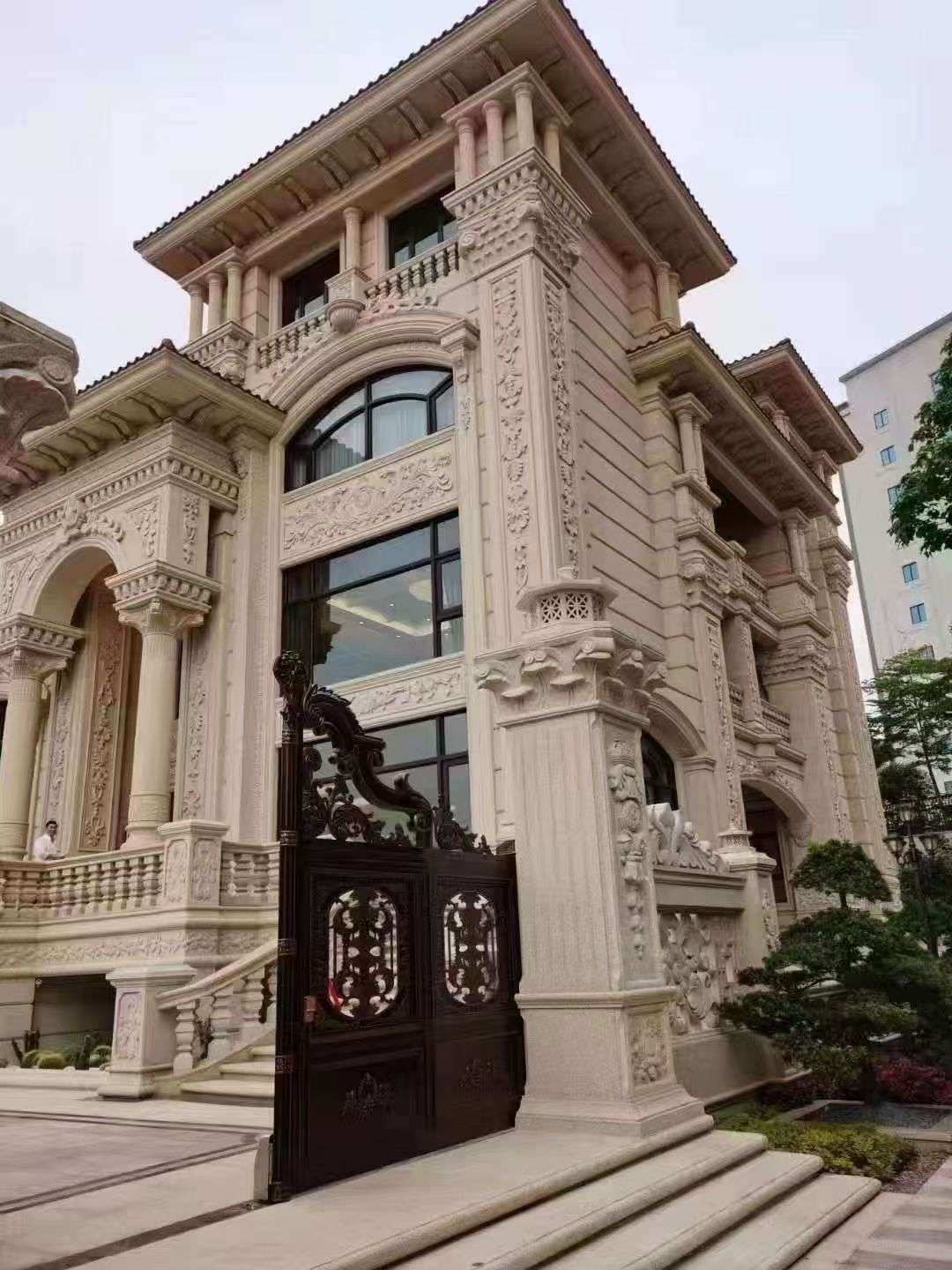焦作黄金麻别墅外墙异形定制