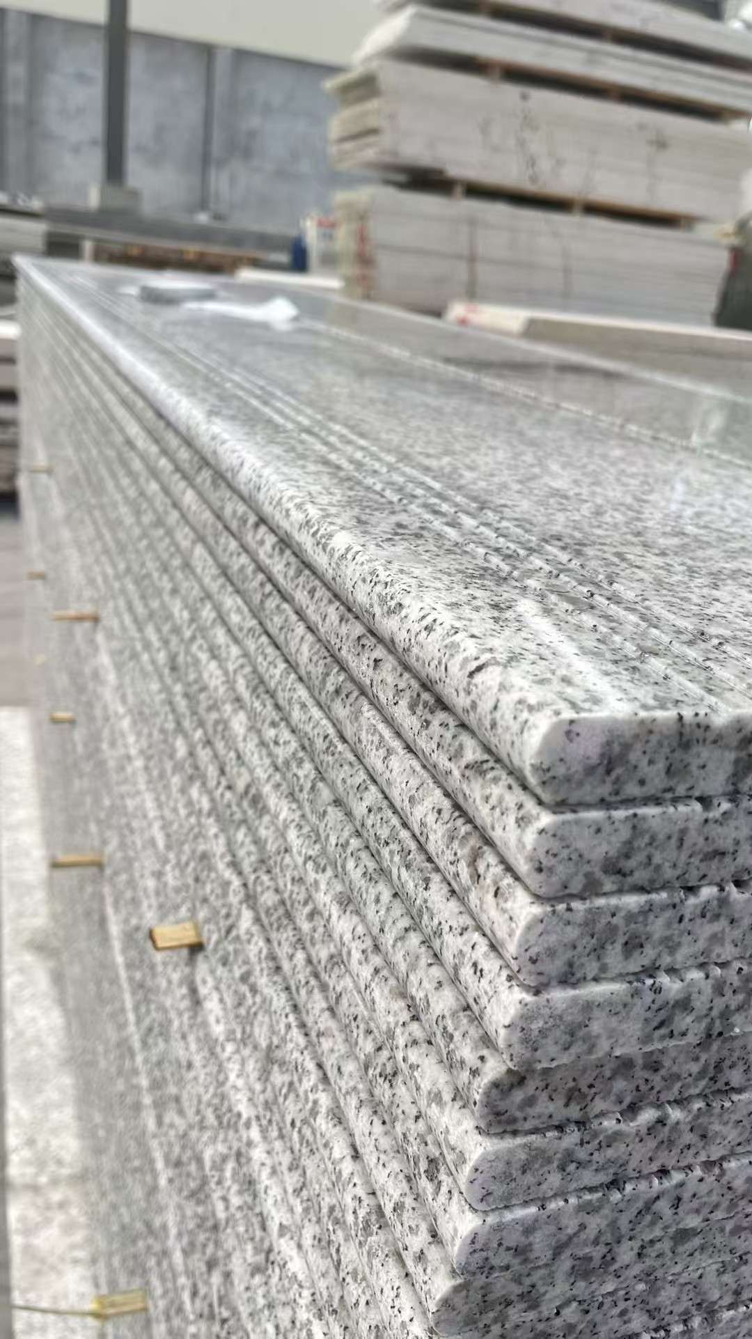 焦作芝麻白楼梯踏步 花岗岩楼梯板材