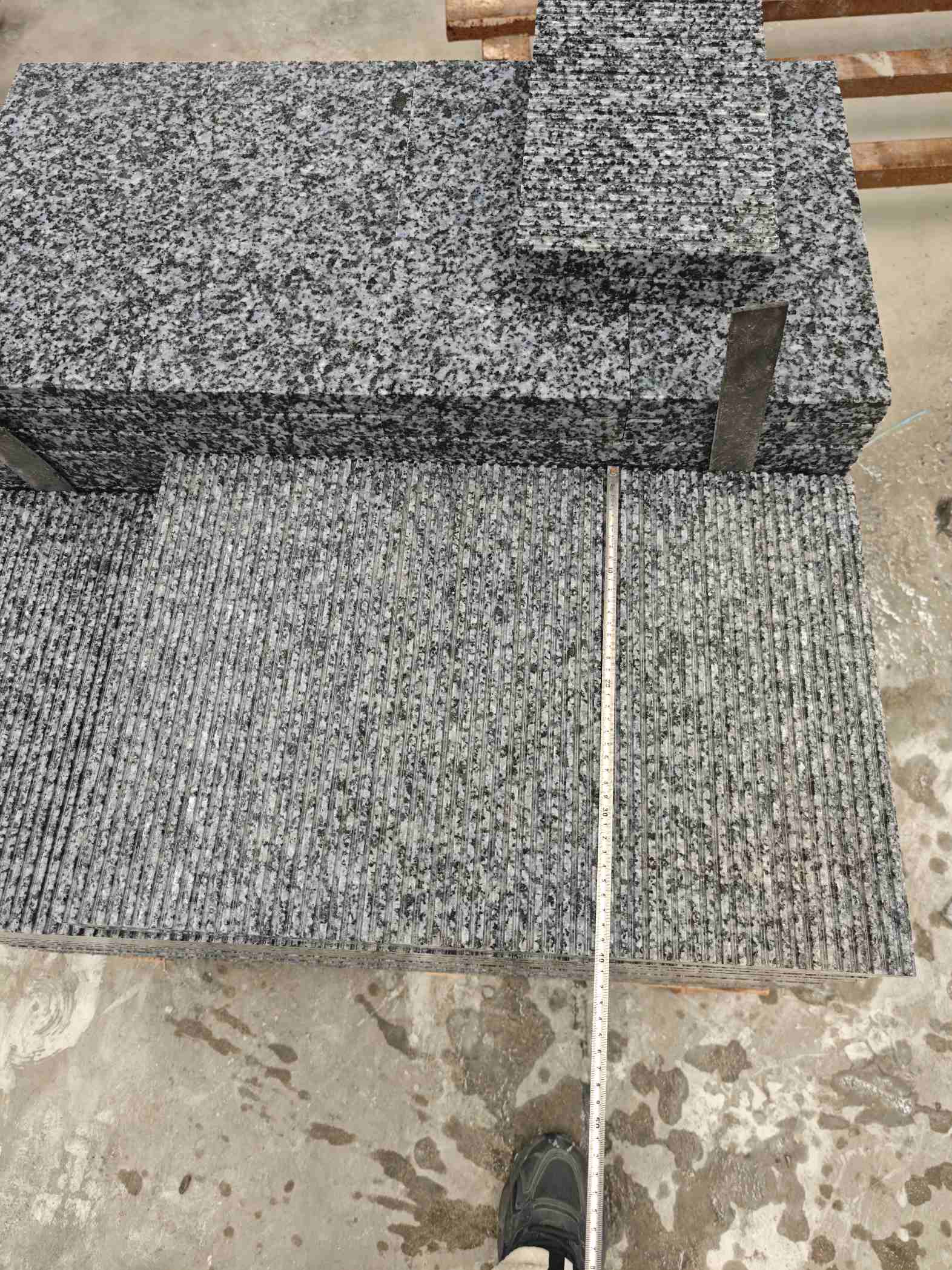 焦作芝麻黑拉丝面